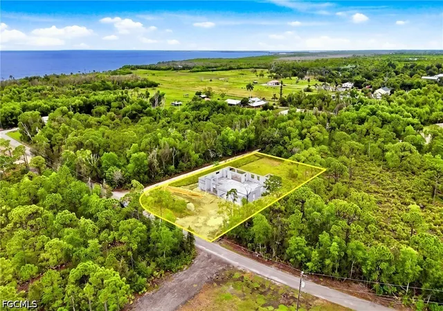 Photo 4 of Single family home for sale at 5288 Fairbanks Dr, Saint James City, FL 33956 | MLS# 2026036197 | Listing updated on 2026-09-02
