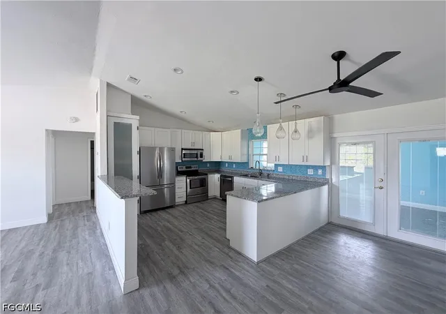 Photo 2 of Single family home for sale at 818 Sw 8th Ct, Cape Coral, FL 33991 | MLS# 2026036219 | Listing updated on 2026-09-16