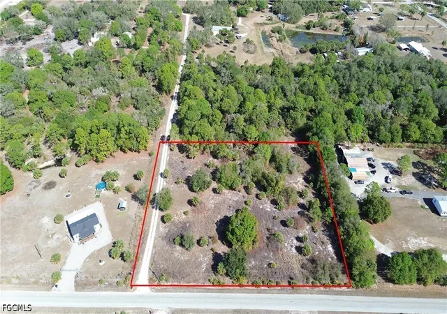 Photo 4 of Sale Pending at 1201 Homestead Ave, Clewiston, FL 33440 | MLS# 2026036226 | Listing updated on 2026-09-09