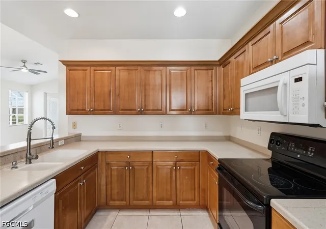 Townhouse for sale at 4327 Avian Ave, Fort Myers, FL 33916 | MLS# 2026036228