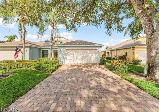 Photo 2 of Townhouse for sale at 14994 Sterling Oaks Dr, Naples, FL 34110 | MLS# 226030456 | Listing updated on 2026-09-02