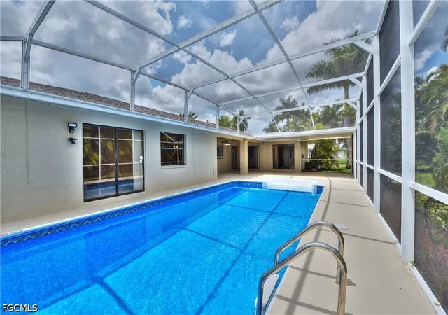 Photo 1 of Single family home for sale at 3603 Se 18th Pl, Cape Coral, FL 33904 | MLS# 2026036338 | Listing updated on 2026-09-18