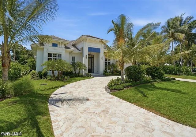 Photo 1 of Sale Pending at 4865 Whispering Pine Wy, Naples, FL 34103 | MLS# 226030444 | Listing updated on 2026-09-11