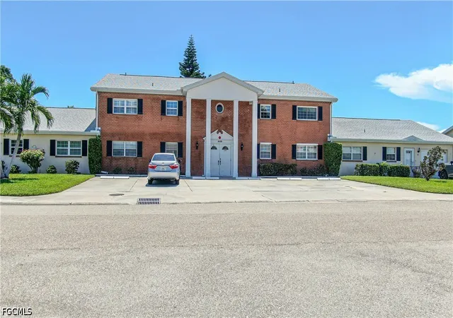 Photo 1 of Condo for sale at 1262 Myerlee Country Club Blvd #6, Fort Myers, FL 33919 | MLS# 2026036365 | Listing updated on 2026-09-15