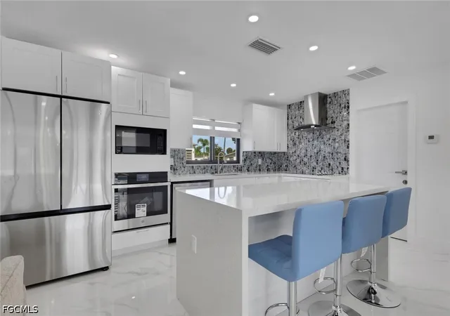 Photo 3 of Single family home for sale at 5313 Bayview Ct, Cape Coral, FL 33904 | MLS# 2026036371 | Listing updated on 2026-09-15