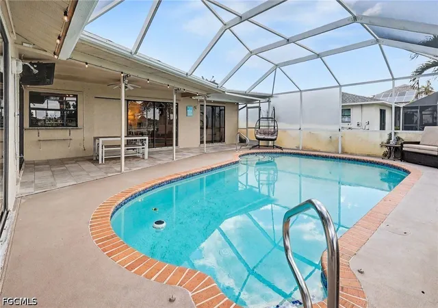 Photo 2 of Single family home for sale at 7603 Laurel Valley Rd, Fort Myers, FL 33967 | MLS# 2026036373 | Listing updated on 2026-09-05