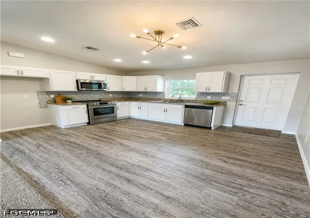 Photo 3 of Single family home for sale at 5013 SE Tradewinds Cir, Labelle, FL 33935 | MLS# 2026036379 | Listing updated on 2026-09-12