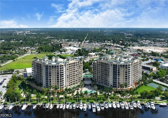 Listing Photo 2 - Condo for sale in building located at 3414 Hancock Brg Pkwy, NORTH FORT MYERS, FL 33903 - Unit #303