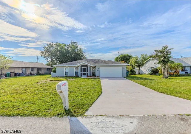 Photo 2 of Single family home for sale at 3527 Se 3rd Ave, Cape Coral, FL 33904 | MLS# 226030471 | Listing updated on 2026-09-10