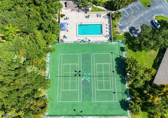 Photo 33 of Townhouse for sale at 5853 Wyldewood Lakes Ct, Fort Myers, FL 33919 | MLS# 2026036414 | Listing updated on 2026-10-01