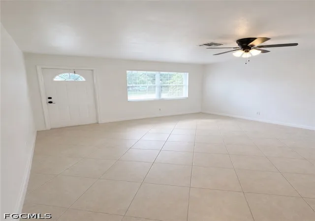 Photo 2 of Single family home for sale at 3900 Arnold Dr, Fort Myers, FL 33916 | MLS# 2026036416 | Listing updated on 2026-09-04