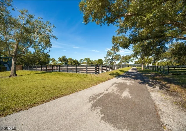Photo 50 of Mansion for sale at 21531 N River Rd, Alva, FL 33920 | MLS# 2026036418 | Listing updated on 2026-10-07