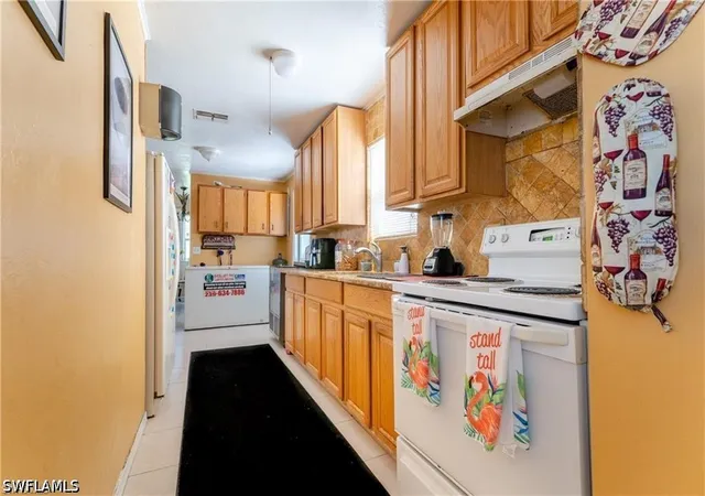 Photo 4 of Single family home for sale at 4617 Lee Blvd, Lehigh Acres, FL 33971 | MLS# 226030965 | Listing updated on 2026-09-08
