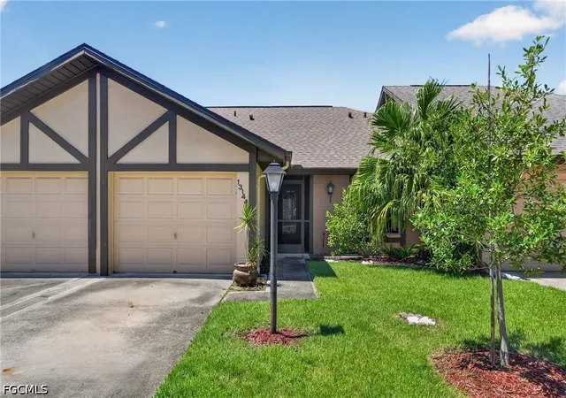 Townhouse for sale at 13144 Burningtree Ave, Fort Myers, FL 33919 | MLS# 2026036446