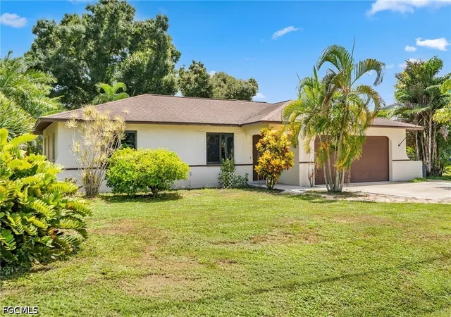 Photo 2 of Sale Pending at 18217 Oriole Rd, Fort Myers, FL 33967 | MLS# 2026036466 | Listing updated on 2026-09-12