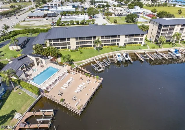 Photo 2 of Condo for sale at 4719 Se 17th Place #103, Cape Coral, FL 33904 | MLS# 2026036499 | Listing updated on 2026-09-09
