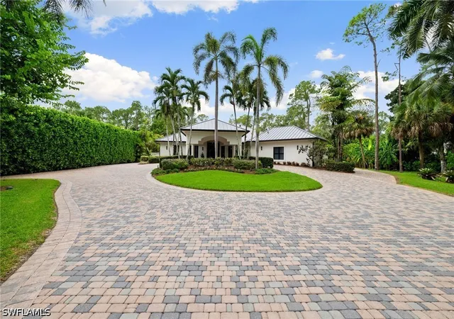 Photo 3 of Single family home for sale at 4860 Sycamore Dr, Naples, FL 34119 | MLS# 226029979 | Listing updated on 2026-09-08