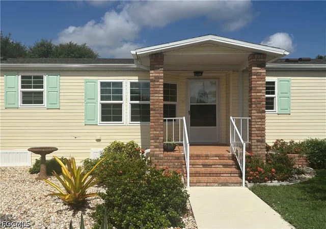 Manufactured home for sale at 19863 Eagle Trace Ct, North Fort Myers, FL 33903 | MLS# 2026036526
