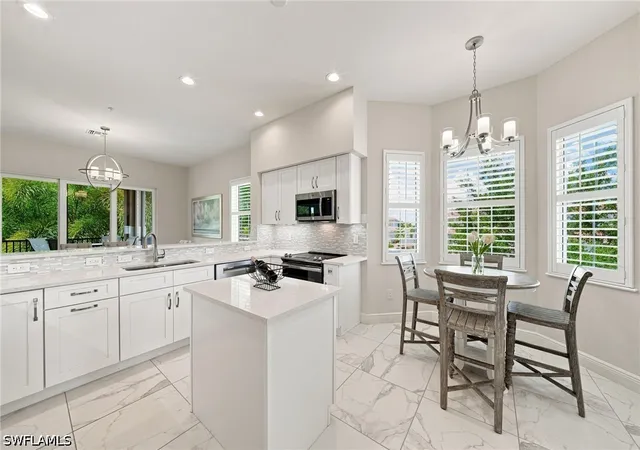 Photo 2 of Sale Pending at 605 El Camino Real #14202, Naples, FL 34119 | MLS# 226029110 | Listing updated on 2026-09-23