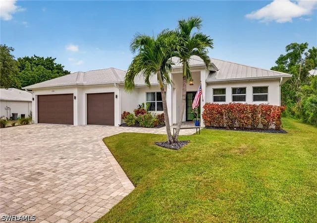 Photo 3 of Single family home for sale at 27150 Rue De Paix, Bonita Springs, FL 34135 | MLS# 226029911 | Listing updated on 2026-10-07