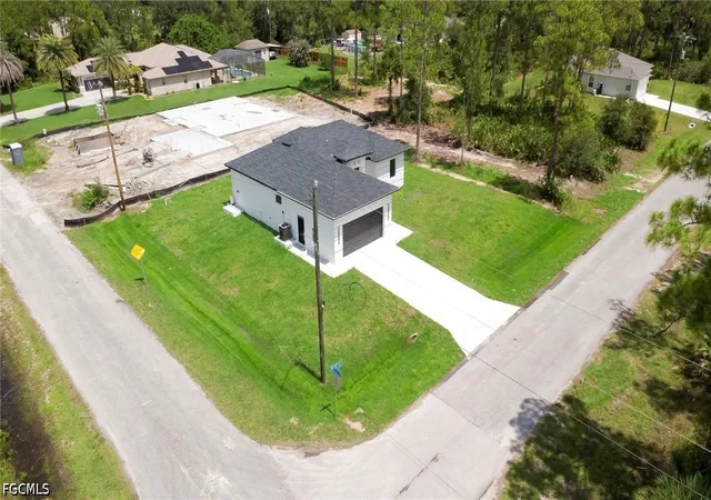 Photo 2 of Single family home for sale at 706 W 11th St, Lehigh Acres, FL 33972 | MLS# 2026036619 | Listing updated on 2026-09-03