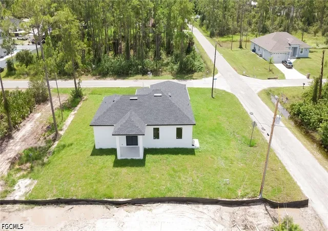Photo 31 of Single family home for sale at 706 W 11th St, Lehigh Acres, FL 33972 | MLS# 2026036619 | Listing updated on 2026-09-03