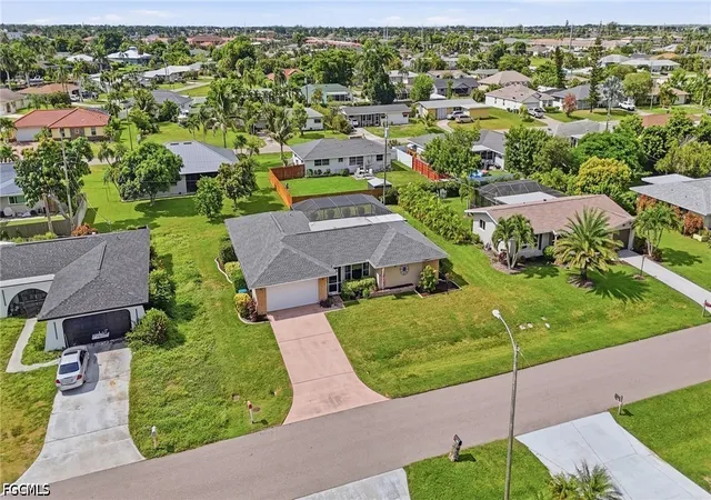 Photo 3 of Single family home for sale at 128 Se 45Th St, Cape Coral, FL 33904 | MLS# 2026036625 | Listing updated on 2026-09-11