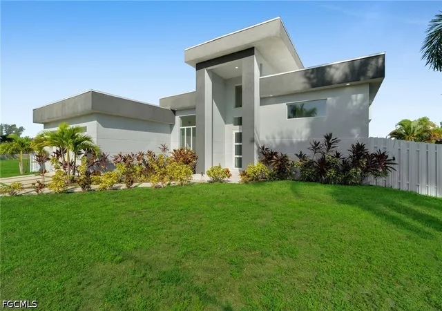 Photo 3 of Single family home for sale at 1218 NW 20th Avenue, Cape Coral, FL 33993 | MLS# 2026036626 | Listing updated on 2026-09-02