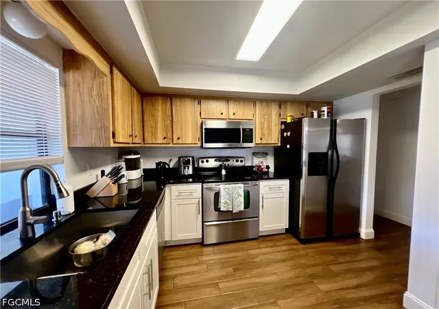 Photo 4 of Sale Pending at 231 Sw 33Rd St, Cape Coral, FL 33914 | MLS# 2026036632 | Listing updated on 2026-09-11