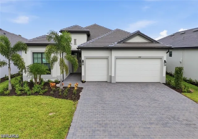Photo 3 of Single family home for sale at 19502 Viewmont Wy, Estero, FL 33928 | MLS# 226031114 | Listing updated on 2026-09-16