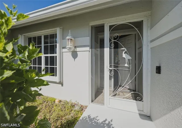 Photo 2 of Sale Pending at 112 Bordeaux Ct, Naples, FL 34112 | MLS# 226031018 | Listing updated on 2026-09-12