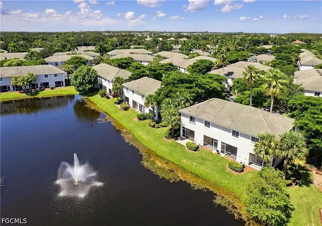 Townhouse for sale at 10035 Spyglass Hill Ln, Fort Myers, FL 33966 | MLS# 2026036669