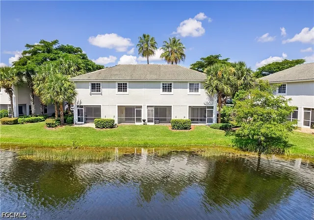 Photo 3 of Townhouse for sale at 10035 Spyglass Hill Ln, Fort Myers, FL 33966 | MLS# 2026036669 | Listing updated on 2026-10-06