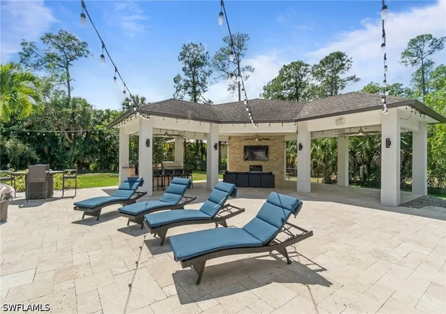 Photo 3 of Single family home for sale at 5420 Boxwood Wy, Naples, FL 34116 | MLS# 226005048 | Listing updated on 2026-09-06