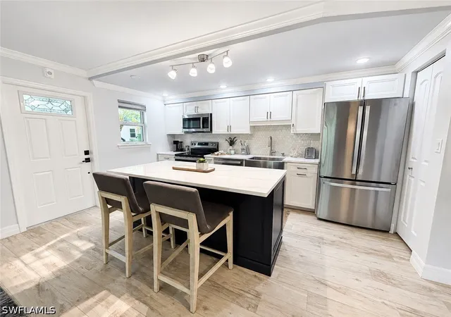 Photo 1 of Condo for sale at 960 7th St S #103, Naples, FL 34102 | MLS# 226031250 | Listing updated on 2026-09-12