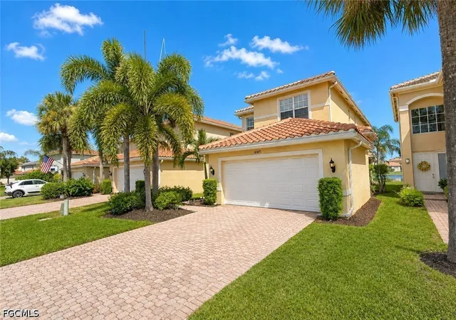 Photo 2 of Sale Pending at 10471 Winged Elm Ln, Fort Myers, FL 33913 | MLS# 2026036636 | Listing updated on 2026-09-04