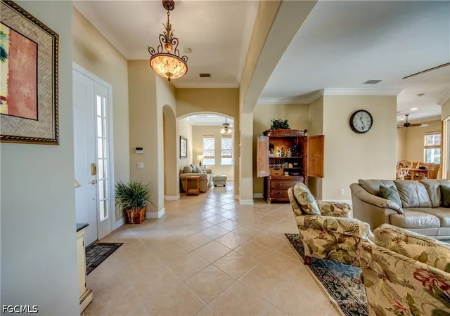 Photo 4 of Single family home for sale at 10530 Bellagio Dr, Fort Myers, FL 33913 | MLS# 2026036694 | Listing updated on 2026-09-08