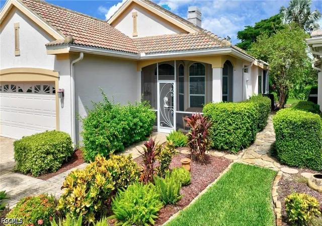 Photo 1 of Single family home for sale at 2097 Oxford Ridge Cir, Lehigh Acres, FL 33973 | MLS# 2026036704 | Listing updated on 2026-09-11