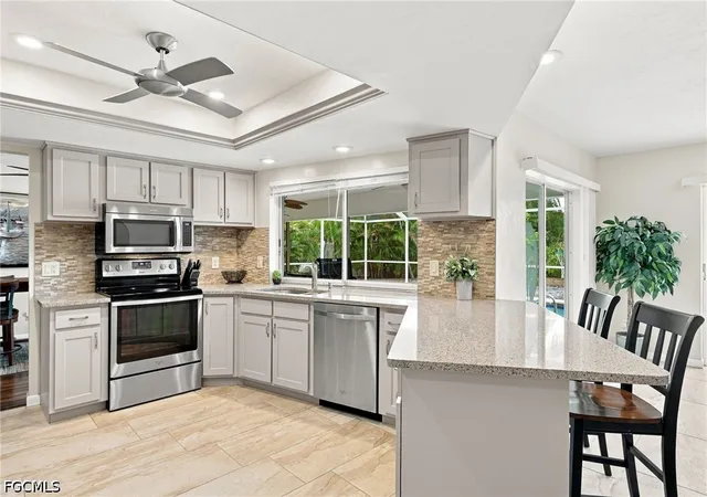 Photo 4 of Sale Pending at 6829 Carmelle Dr, Fort Myers, FL 33919 | MLS# 2026036715 | Listing updated on 2026-09-08