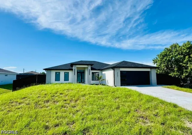 Photo 1 of Single family home for sale at 2507 39th St Sw, Lehigh Acres, FL 33976 | MLS# 2026036719 | Listing updated on 2026-09-04