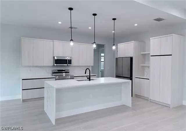 Photo 4 of Sale Pending at 472 12Th St Ne, Naples, FL 34120 | MLS# 226031281 | Listing updated on 2026-09-04
