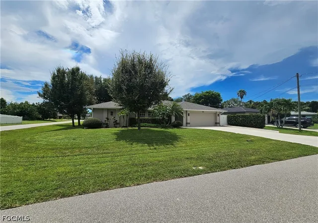 Photo 3 of Sale Pending at 1218 Se 18th Street, Cape Coral, FL 33990 | MLS# 2026036759 | Listing updated on 2026-09-06
