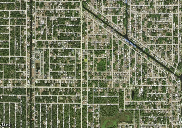 Photo 3 of Sale Pending at 2435 Tamarind St, Port Charlotte, FL 33948 | MLS# 2026036766 | Listing updated on 2026-10-16
