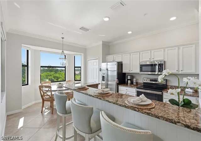 Listing Photo 5 - Condo for sale in building located at 9834 Giaveno Cir, Naples, FL 34113 - Unit #1742