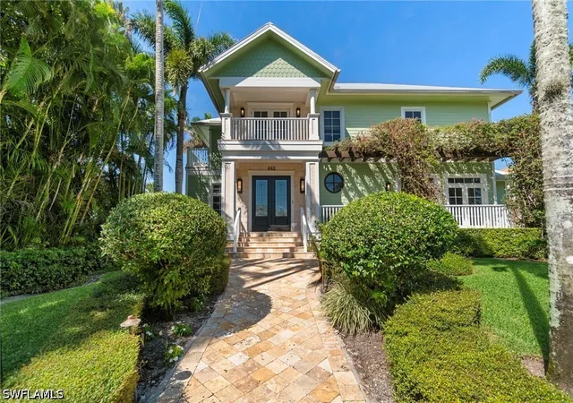 Photo 3 of Single family home for sale at 645 Broad Ave S, Naples, FL 34102 | MLS# 226031335 | Listing updated on 2026-09-06