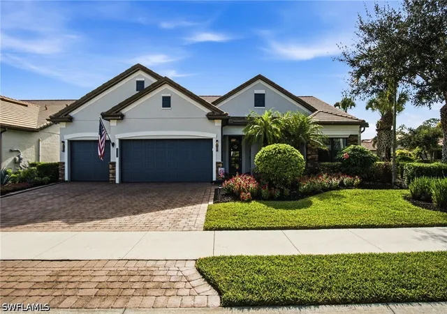 Photo 2 of Sale Pending at 16284 Camden Lakes Cir, Naples, FL 34110 | MLS# 226029931 | Listing updated on 2026-09-06