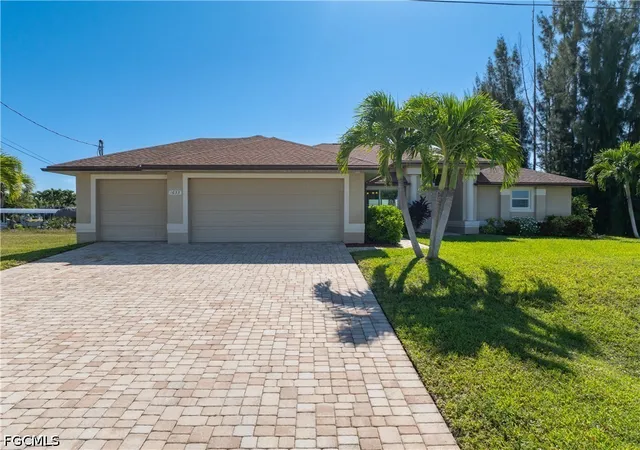 Photo 4 of Single family home for sale at 1633 NW 39th Avenue, Cape Coral, FL 33993 | MLS# 2026036783 | Listing updated on 2026-09-01