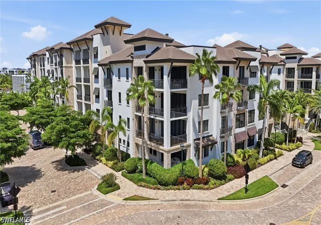 Photo 3 of Condo for sale at 1135 3rd Avenue S #515, Naples, FL 34102 | MLS# 226029403 | Listing updated on 2026-09-05