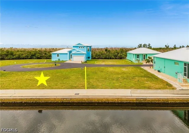 Photo 2 of Land for sale at 2990 Trawler Ln, Saint James City, FL 33956 | MLS# 2026036801 | Listing updated on 2026-09-02