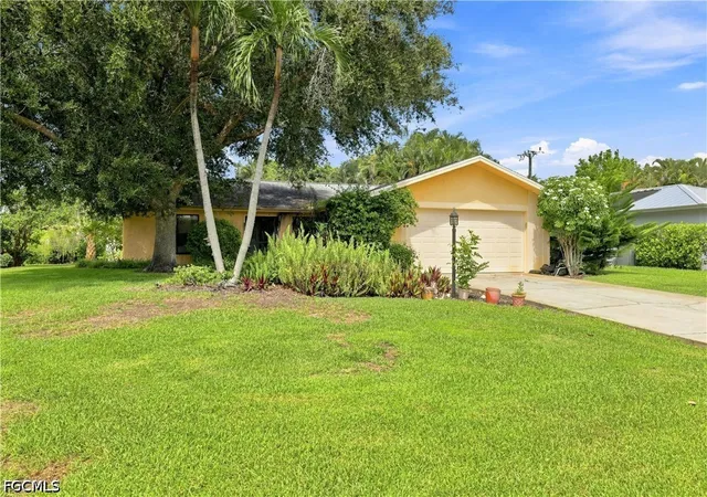Photo 1 of Single family home for sale at 4448 Beechwood Lake Dr, Naples, FL 34112 | MLS# 2026036823 | Listing updated on 2026-09-05